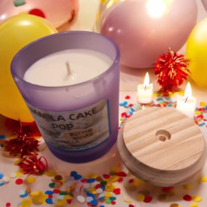Vanilla Cake Pop Frosted Candle top